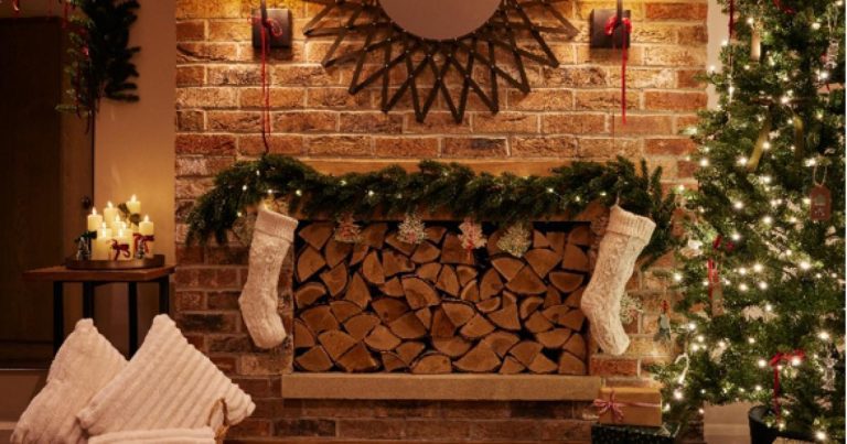 Christmas Room Returns To Hotel Indigo In Walmgate