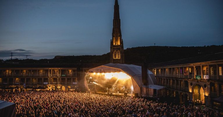 Deftones To Perform At The Peace Hall In Halifax Next