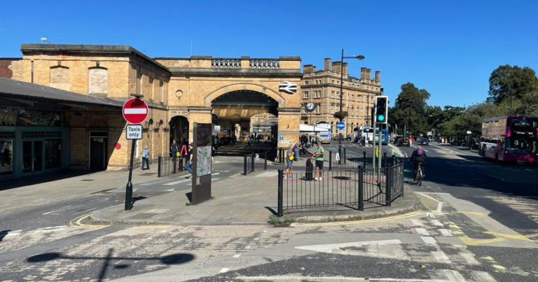 Starbucks Aims To Sell Alcohol At York Station Coffee Shop