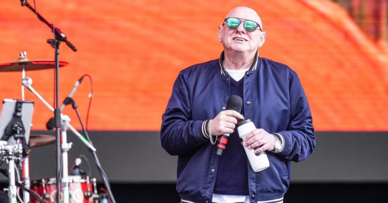 Venue Regarding Inappropriate Audience Behavior At Shaun Ryder Event